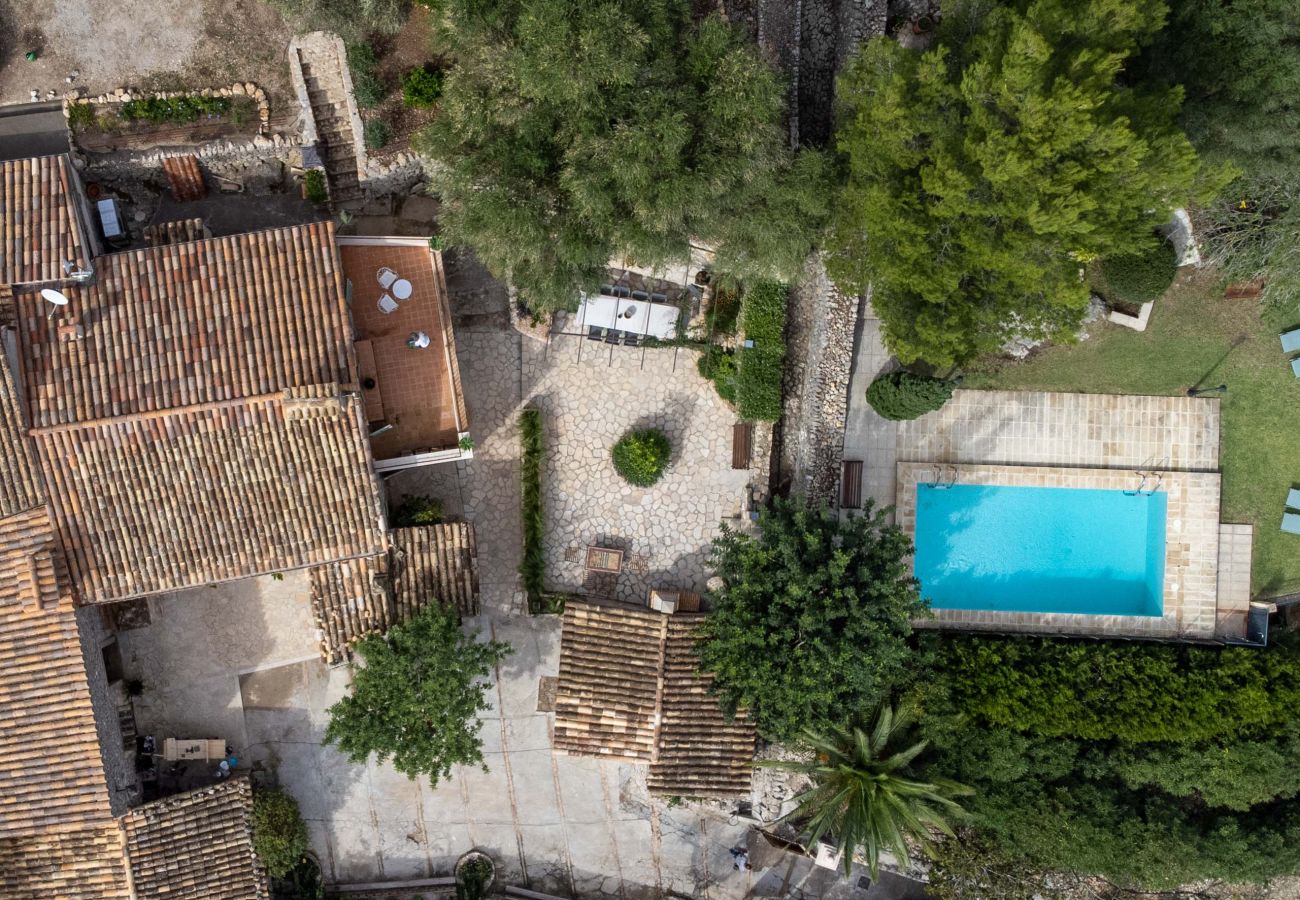 Casa rural en Pollensa - Finca reformada con piscina climatizada entre Pollensa y Puerto Pollensa