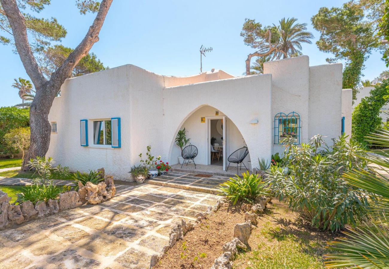 Chalet in Playa de Muro - Komfortables Haus nur wenige Meter vom Meer entfernt