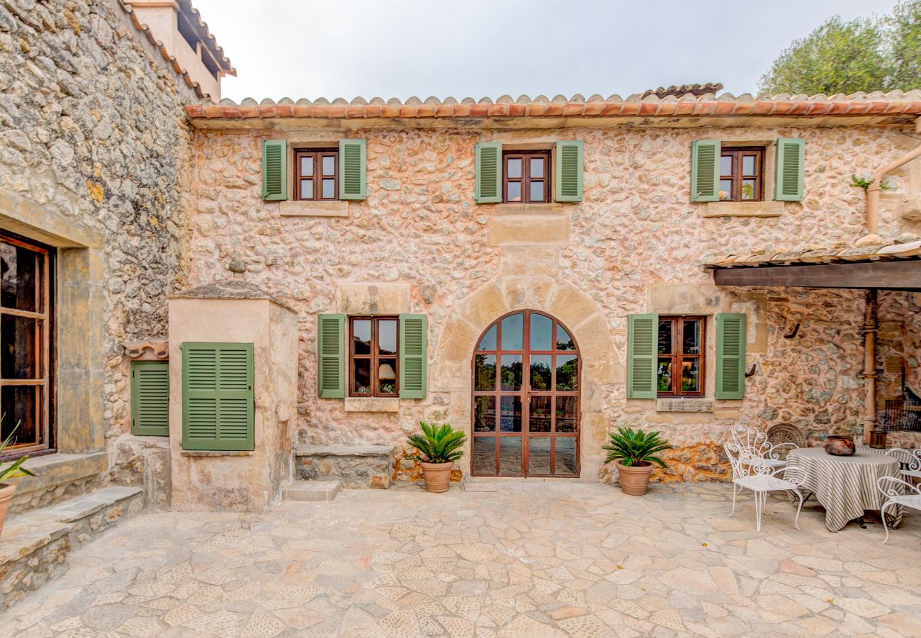 Landhaus in Pollensa - Renovierte Finca mit beheiztem Pool zwischen Pollensa und Puerto Pollensa