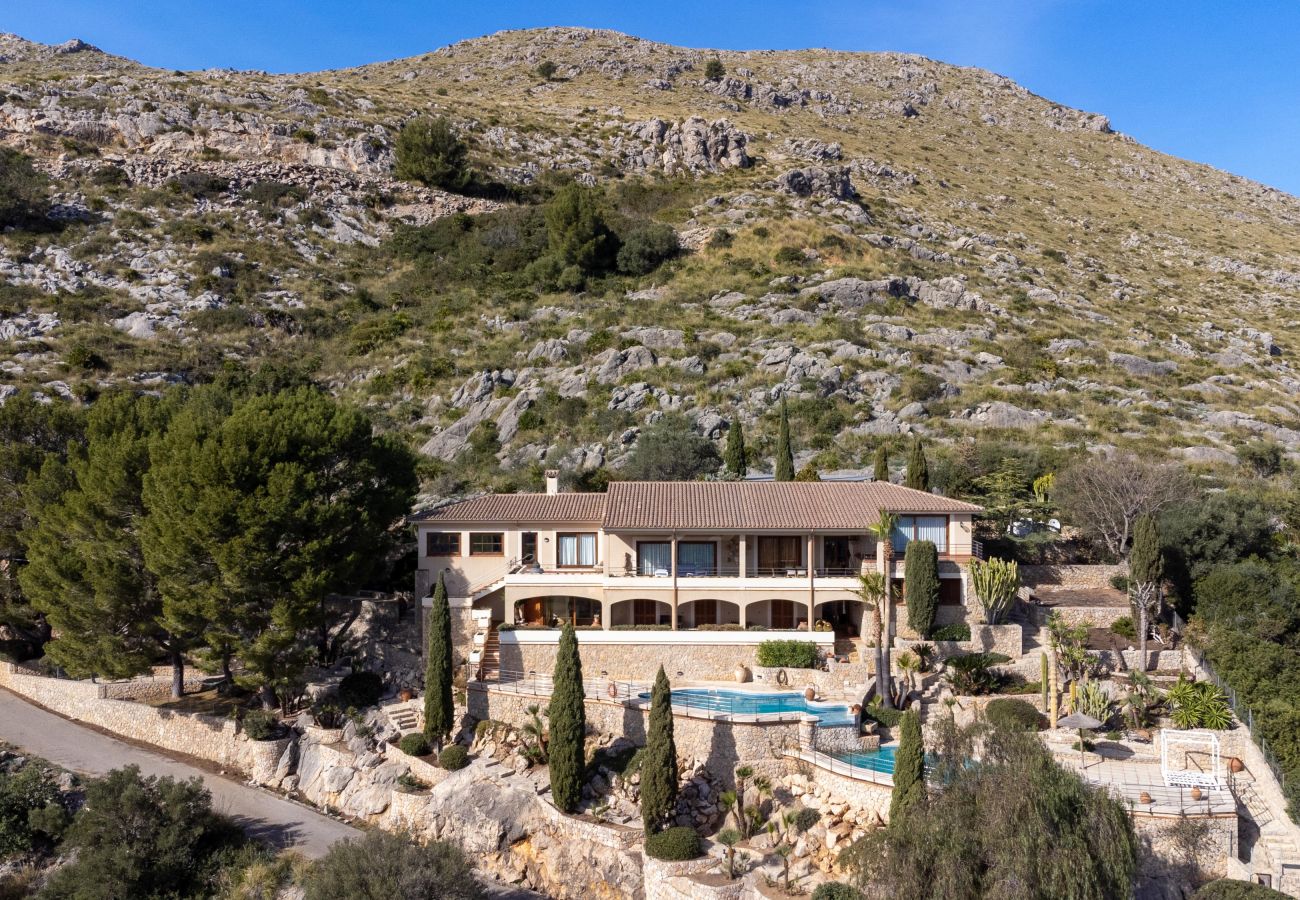 Chalet in Port de Pollença - Villa Ánforas en El Vilà