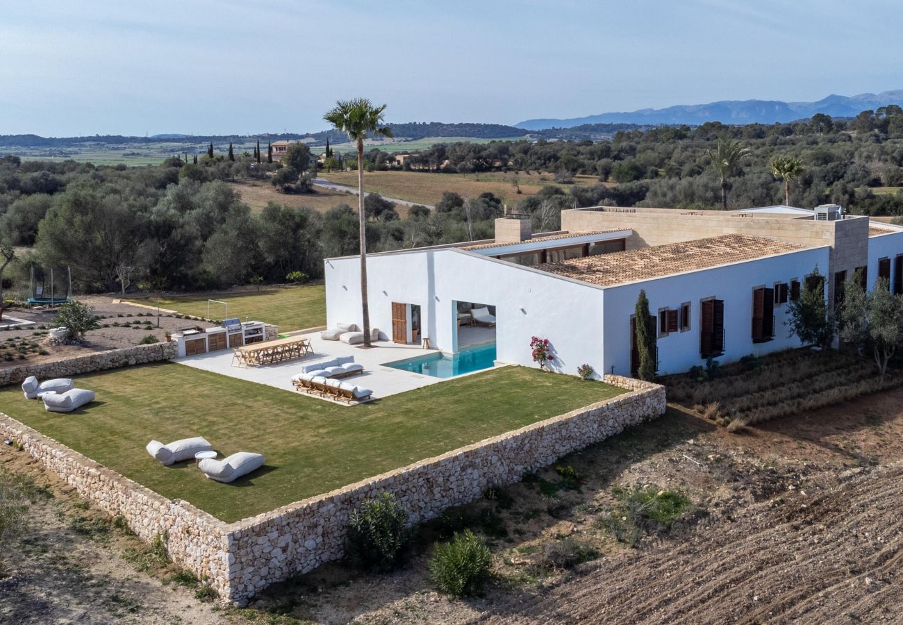 Villa in Maria de la salut - Es Pujol